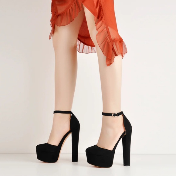 Platform Chunky High Heel Mary Jane Black Pumps - Picture 5 of 10